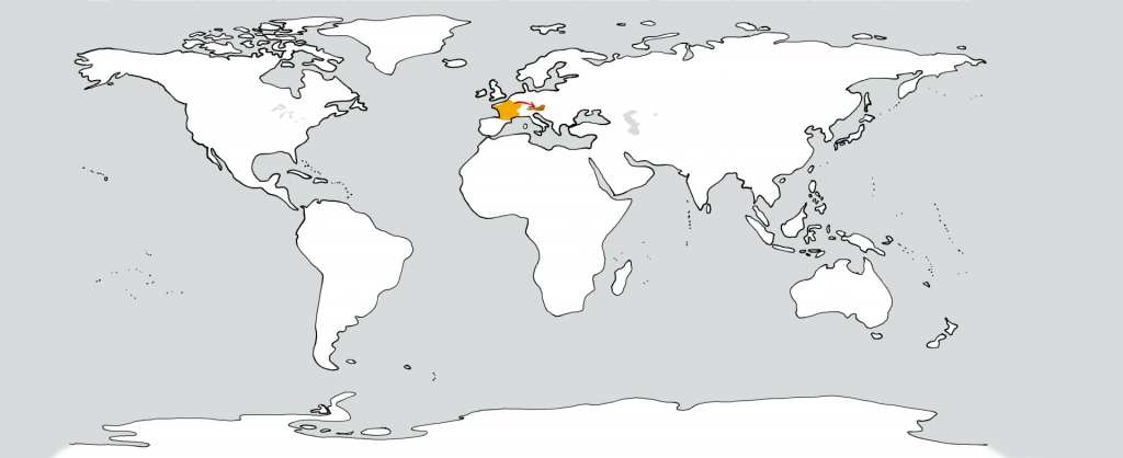 Eine weiße Weltkarte mit zwei goldenen Flecken in der Position von Deutschland und Österreich. Ein roter Pfeil führt vom ersten zum zweiten.